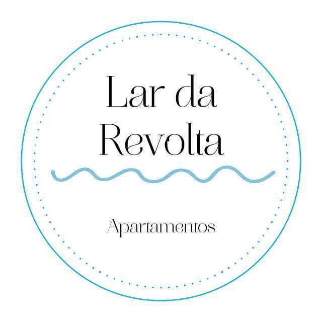APARTAMENTOS LAR DA REVOLTA EN CEDEIRA CON VISTAS AL MAR